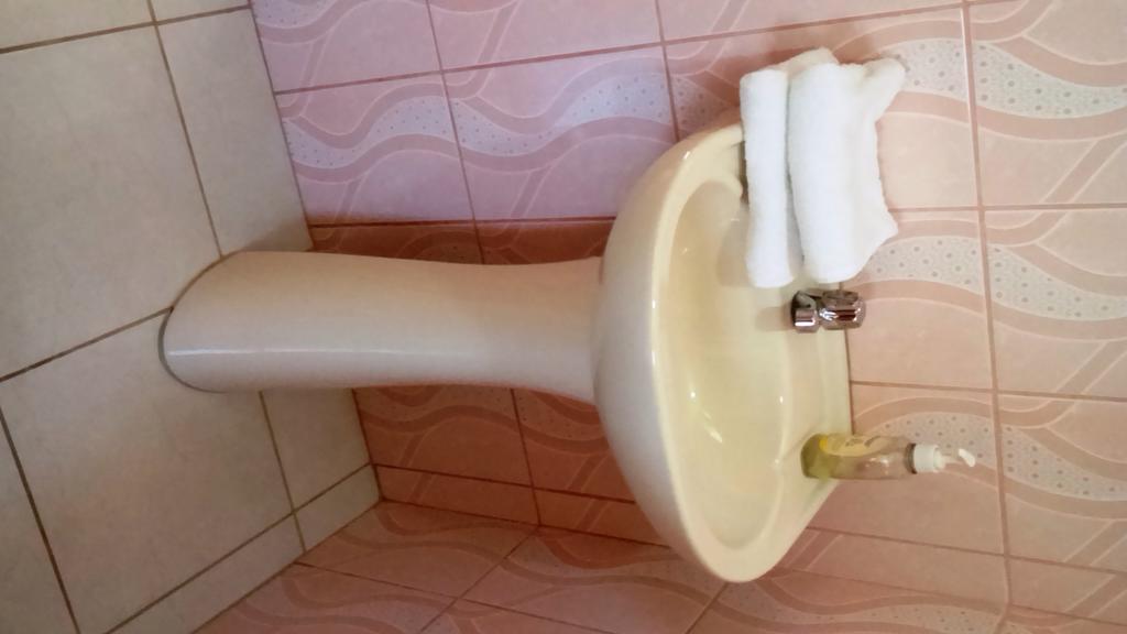 Casa Titicaca Amantani Hotell Ocosuyo Exteriör bild